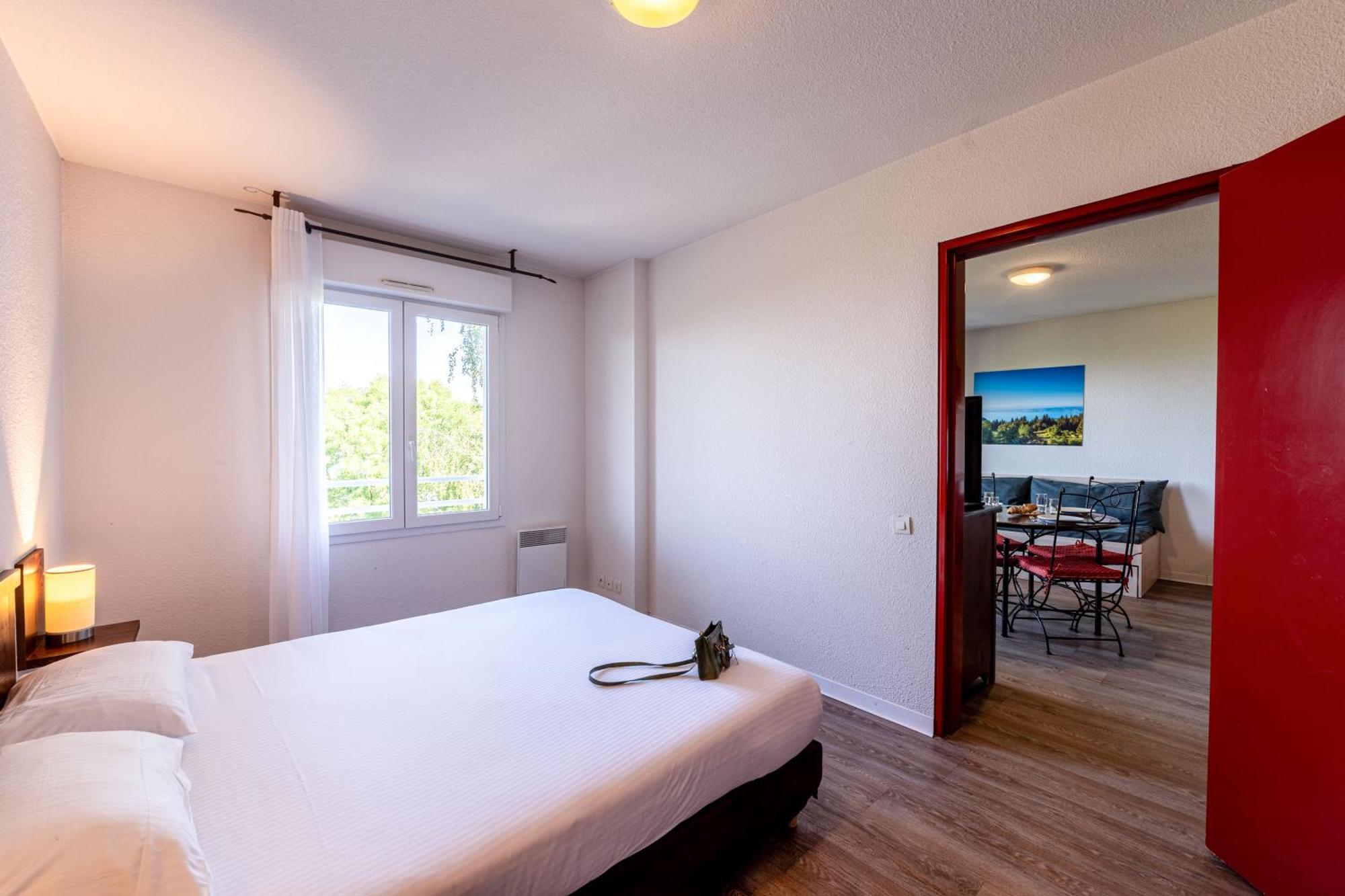Zenitude Aparthotel Evian Les Terrasses Du Lac, Ascend Collection Eksteriør billede