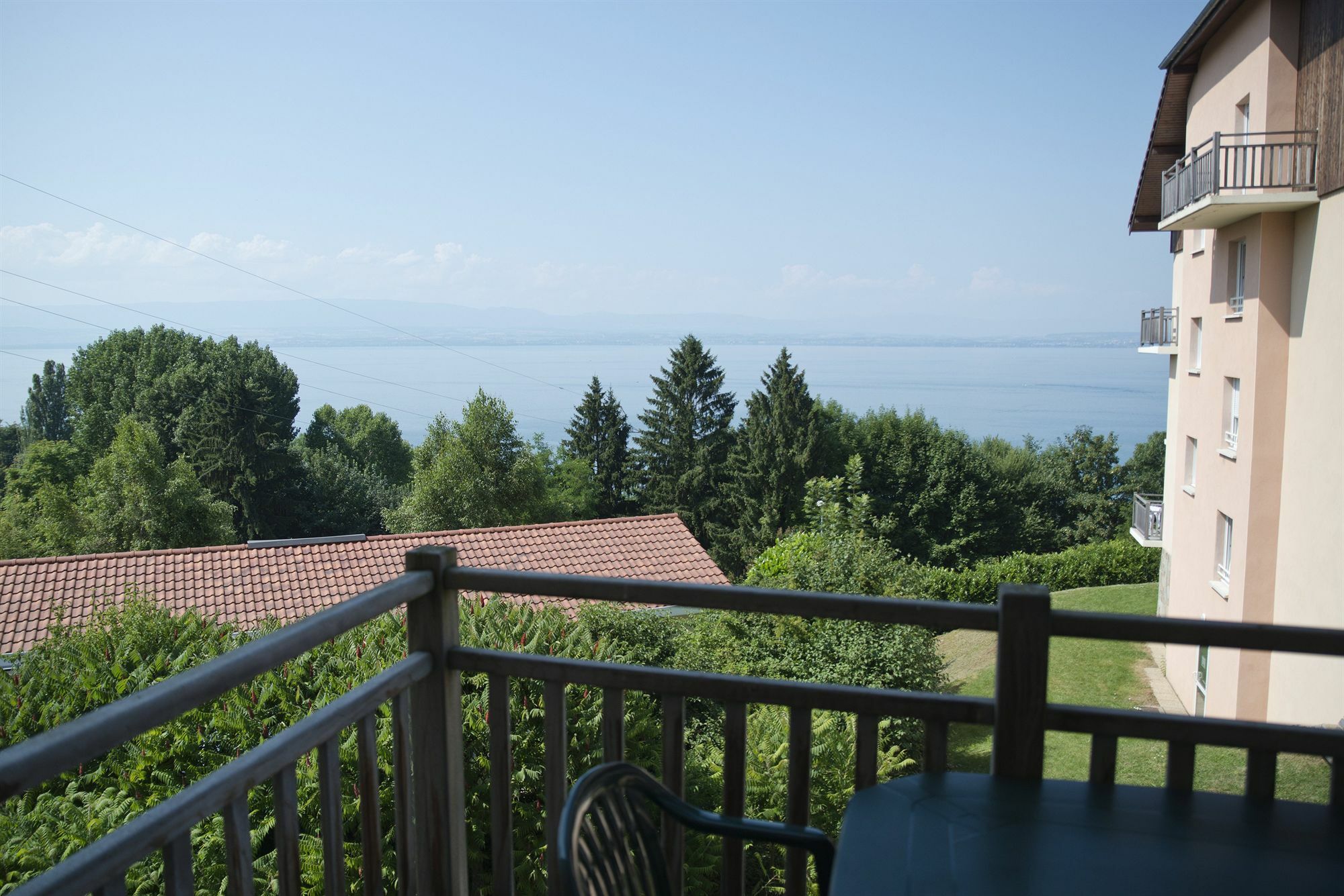 Zenitude Aparthotel Evian Les Terrasses Du Lac, Ascend Collection Eksteriør billede